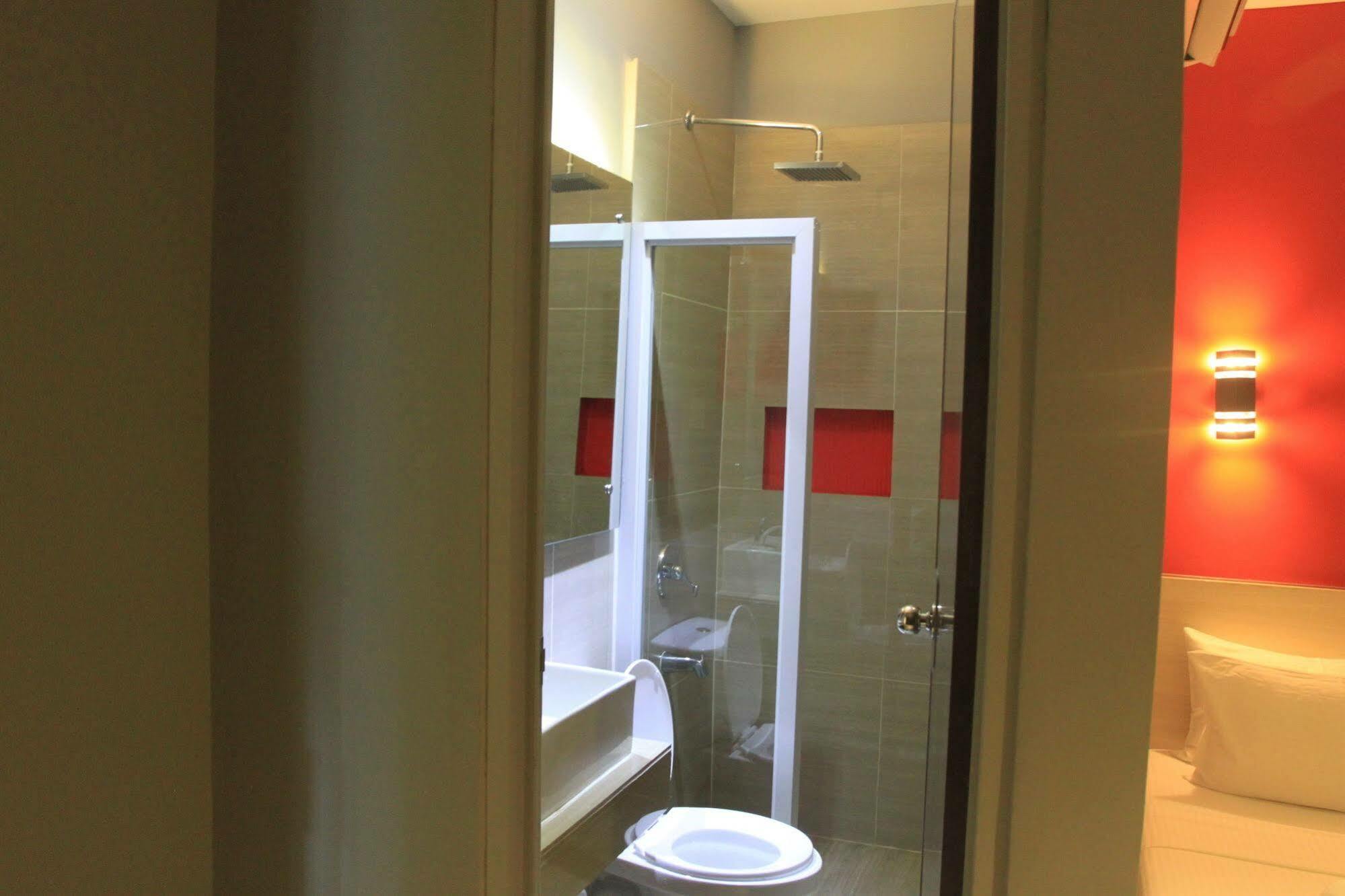 Sumo Asia Hotels - Davao Zewnętrze zdjęcie